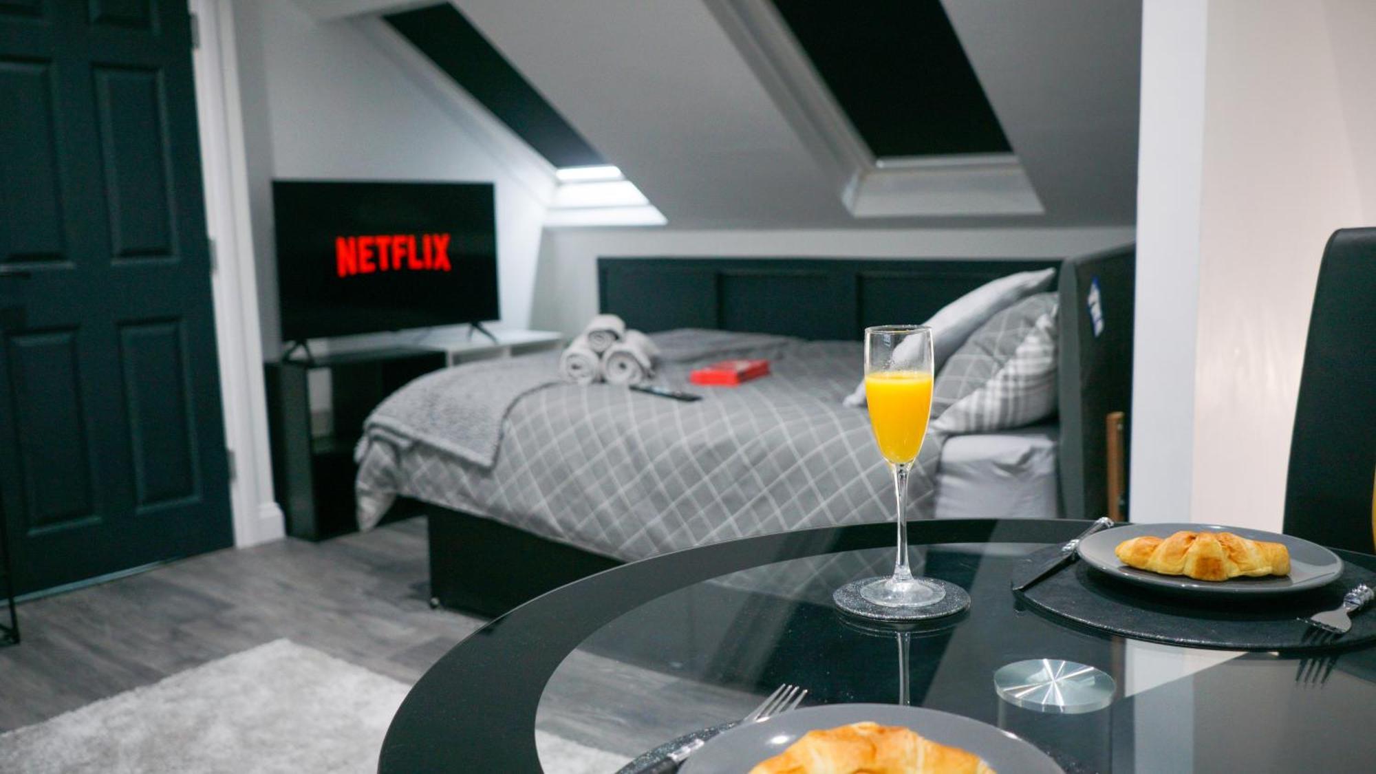 Modern Apartments Near Cardiff City Centre Экстерьер фото
